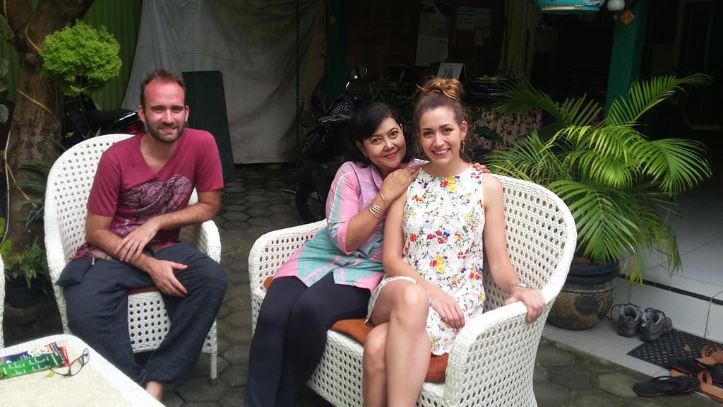 Pendopo Andari Homestay Yogyakarta Esterno foto