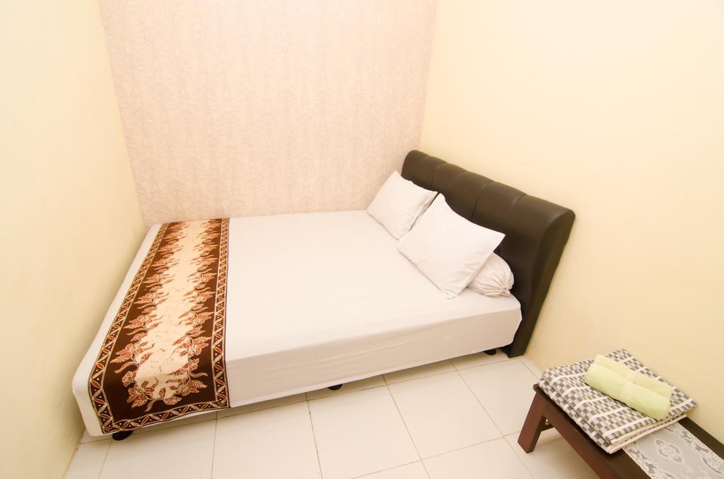Pendopo Andari Homestay Yogyakarta Esterno foto