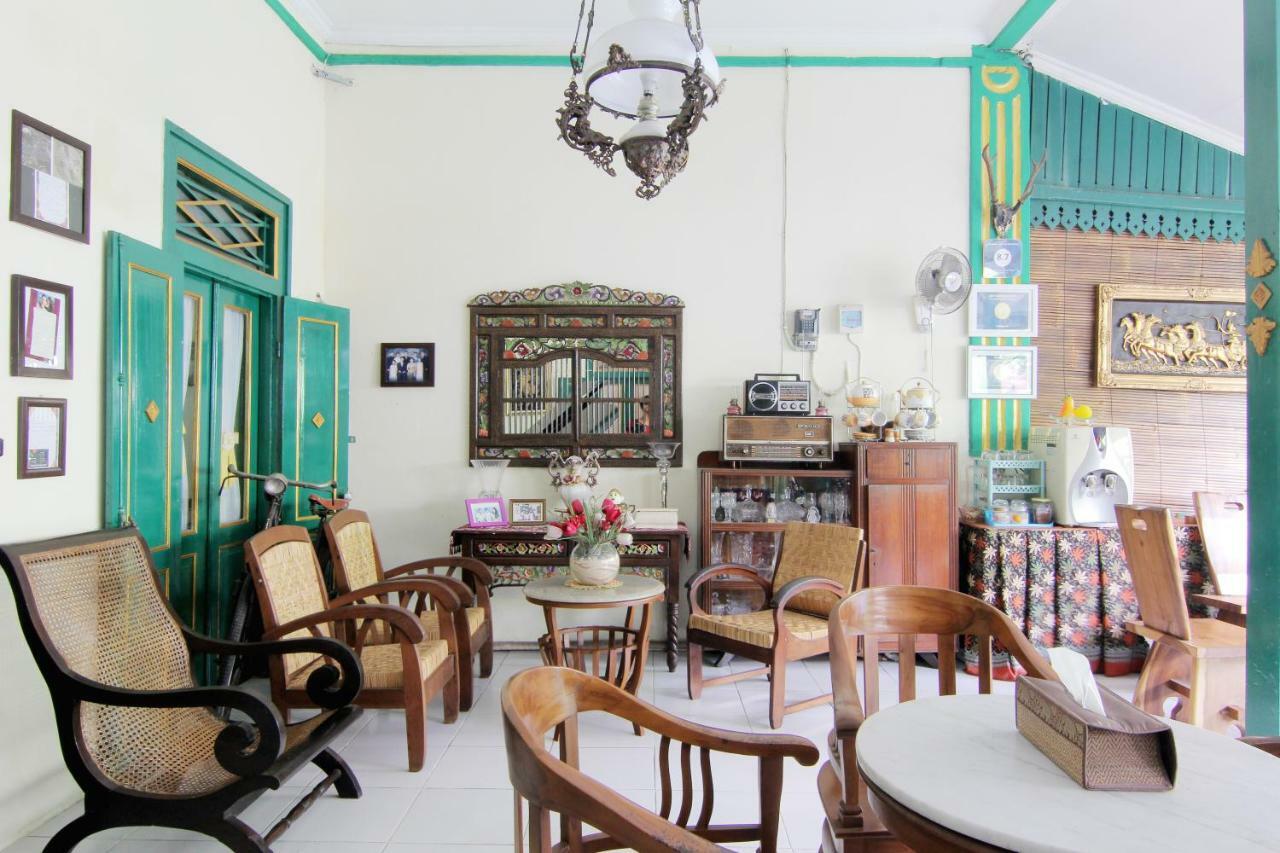 Pendopo Andari Homestay Yogyakarta Esterno foto