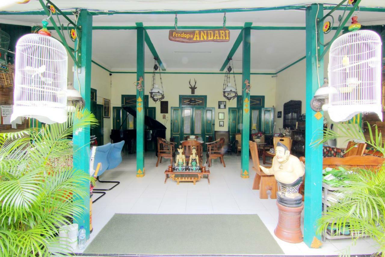 Pendopo Andari Homestay Yogyakarta Esterno foto