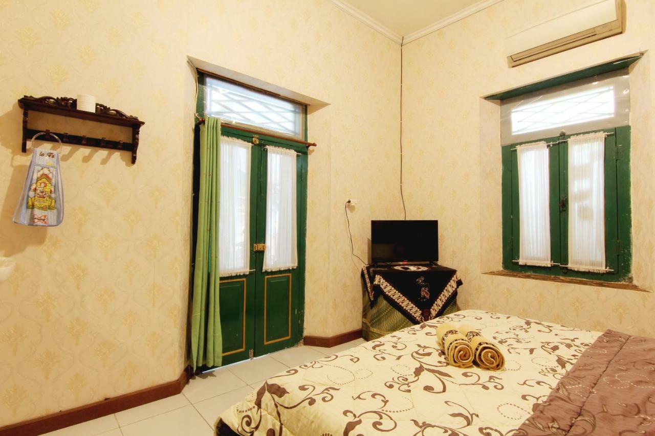 Pendopo Andari Homestay Yogyakarta Esterno foto